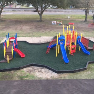 play-structures-riverside play-structures-riverside